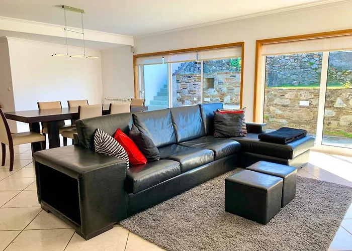 Holiday home Trajadinha - Miracaminha